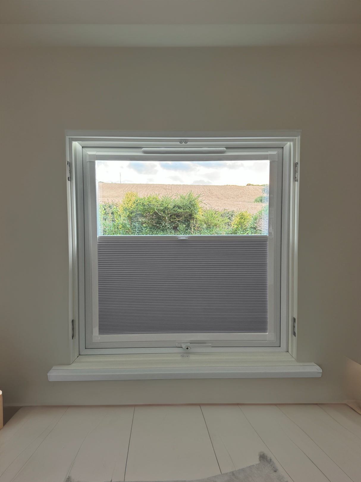 Perfect Fit Duette® Blind Room Darkening Swan White - Blinds4All.co.uk