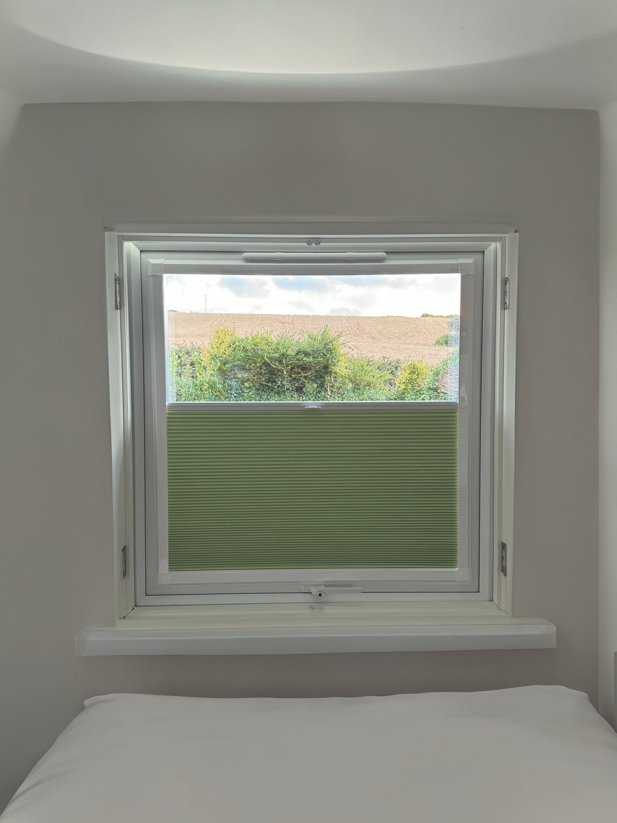 Perfect Fit Duette® Blind Room Darkening MardiGrass - Blinds4All.co.uk