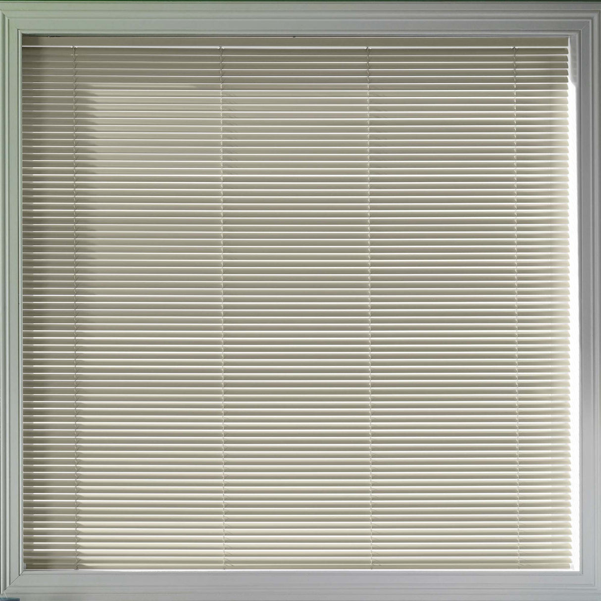 Estella Lyra 25mm - Blinds4All.co.uk