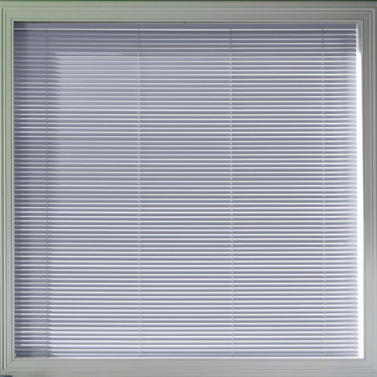 Vibe Silver 25mm - Blinds4All.co.uk