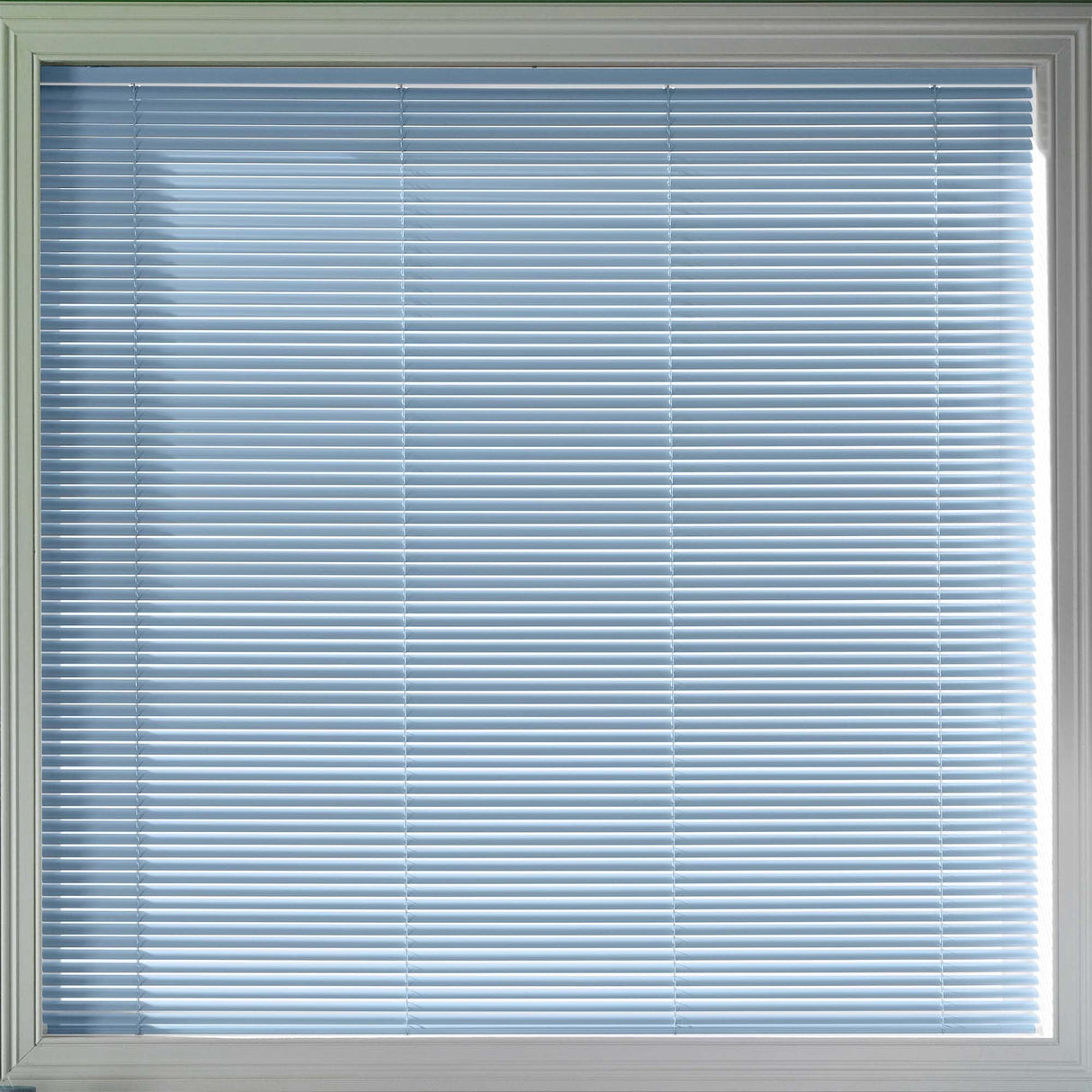 Sample - Vibe Cool Blue 25mm - Blinds4All.co.uk