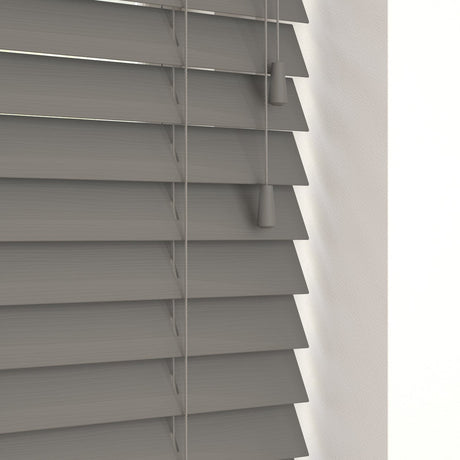 Orion Fine Grain 50mm - Battery Powered Tilt - Blinds4All.co.uk