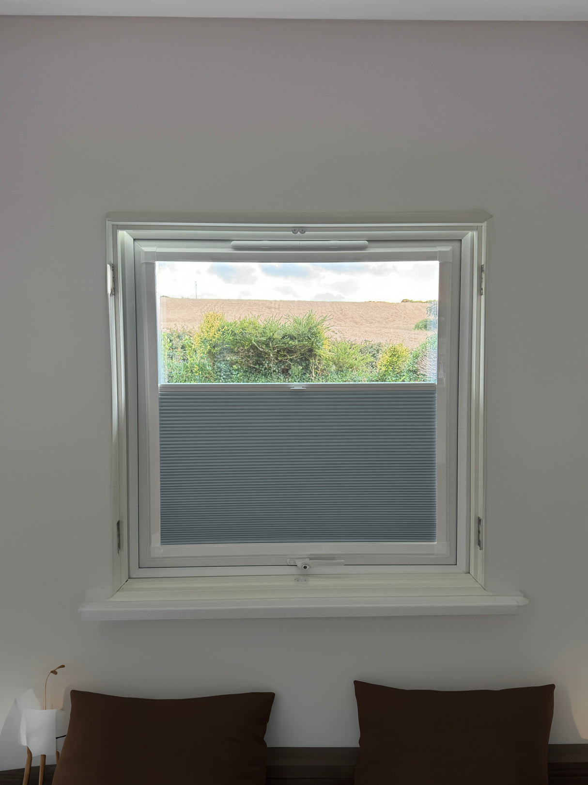 Perfect Fit Duette® Blind Room Darkening Legend