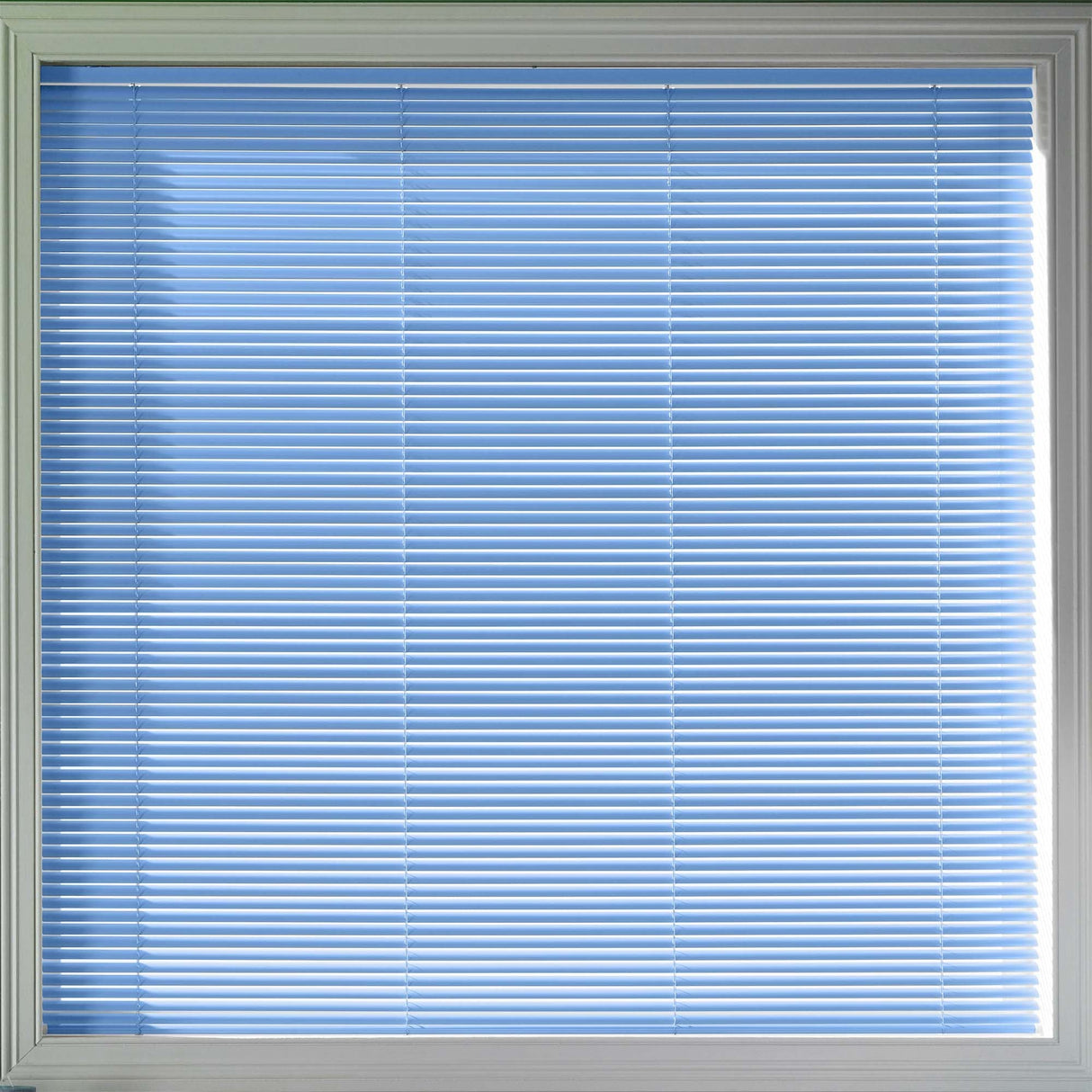 Perfect Fit Metal Venetian Sample - Aqua 25mm - Blinds4All.co.uk