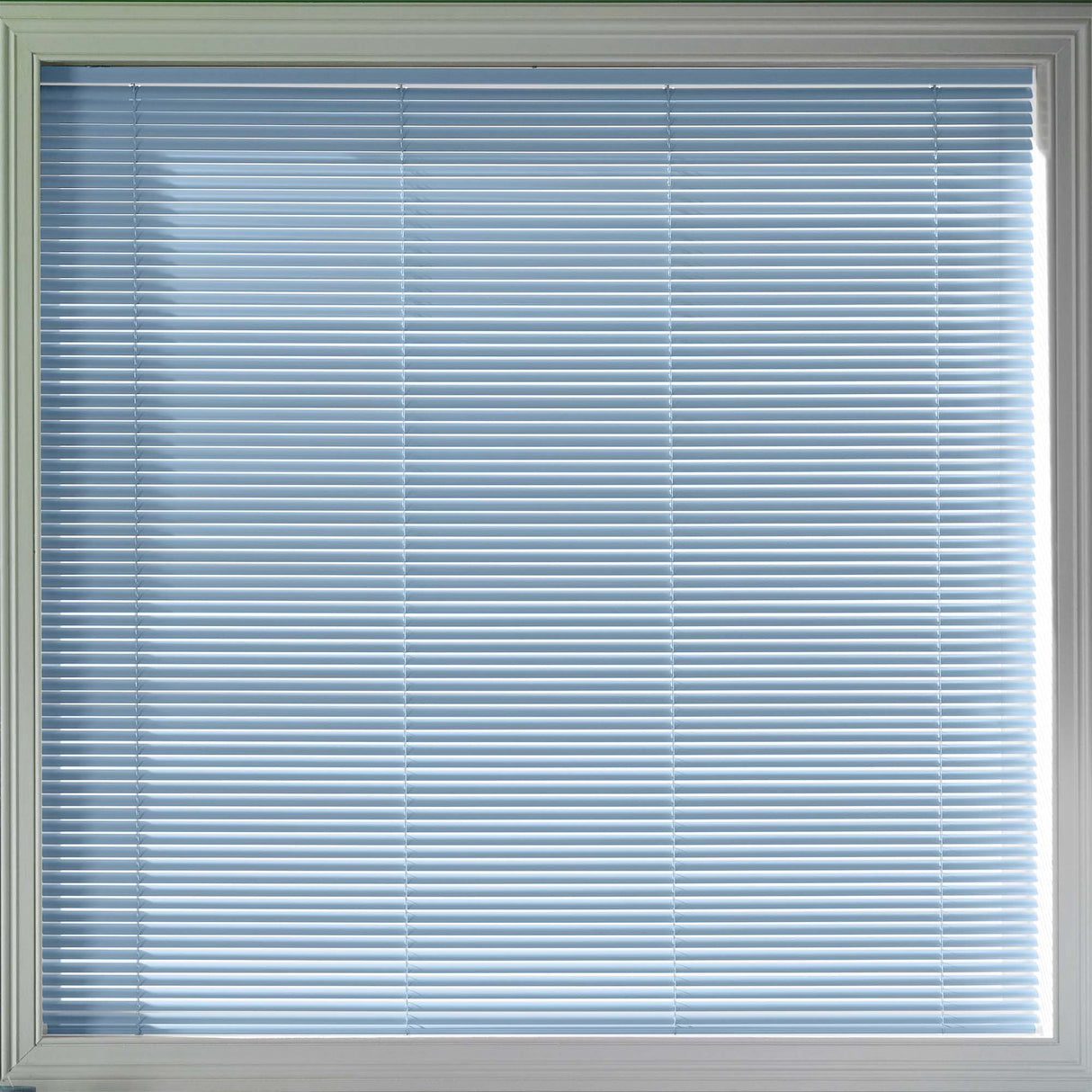 Vibe Cool Blue 25mm - Blinds4All.co.uk