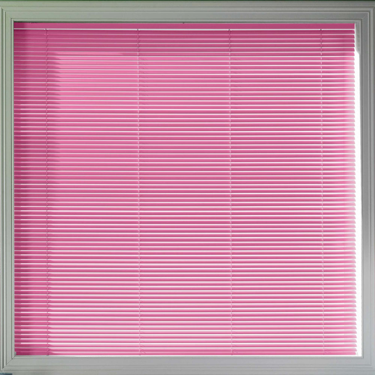 Sample - Cerise 25mm - Blinds4All.co.uk
