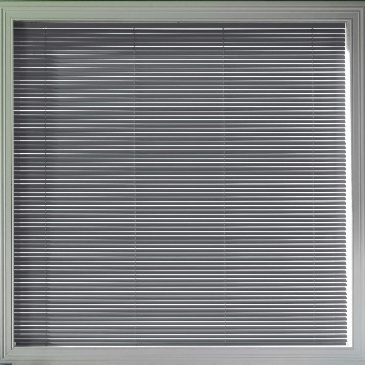 Sample - Cool Grey 25mm - Blinds4All.co.uk