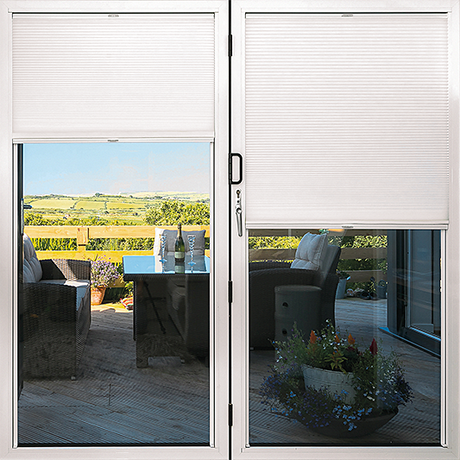 Duette® TruFit® Sample - Dim Out Swan White - Blinds4All.co.uk