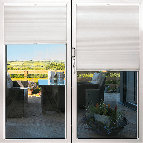 Duette® TruFit® Sample - Room Darkening Swan White - Blinds4All.co.uk